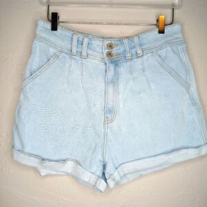 KanCan Mom Fit Light Wash Denim Shorts